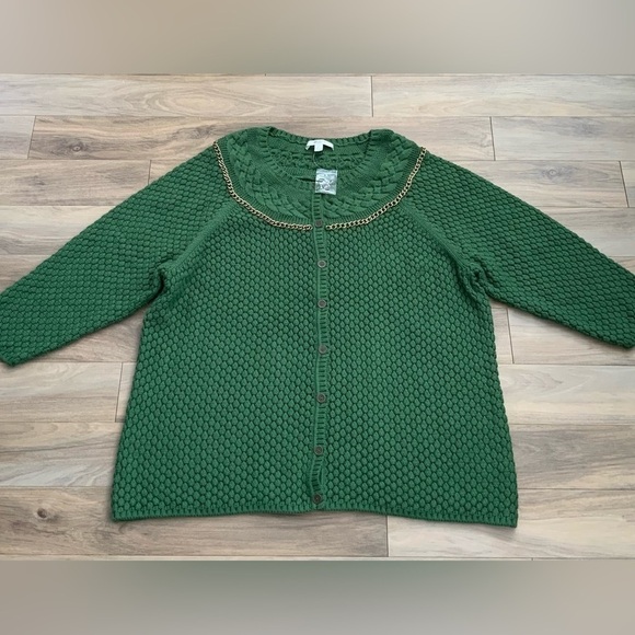 Liz Claiborne Sweaters - Liz Claiborne Cardigan Green Sweater Chain Accent